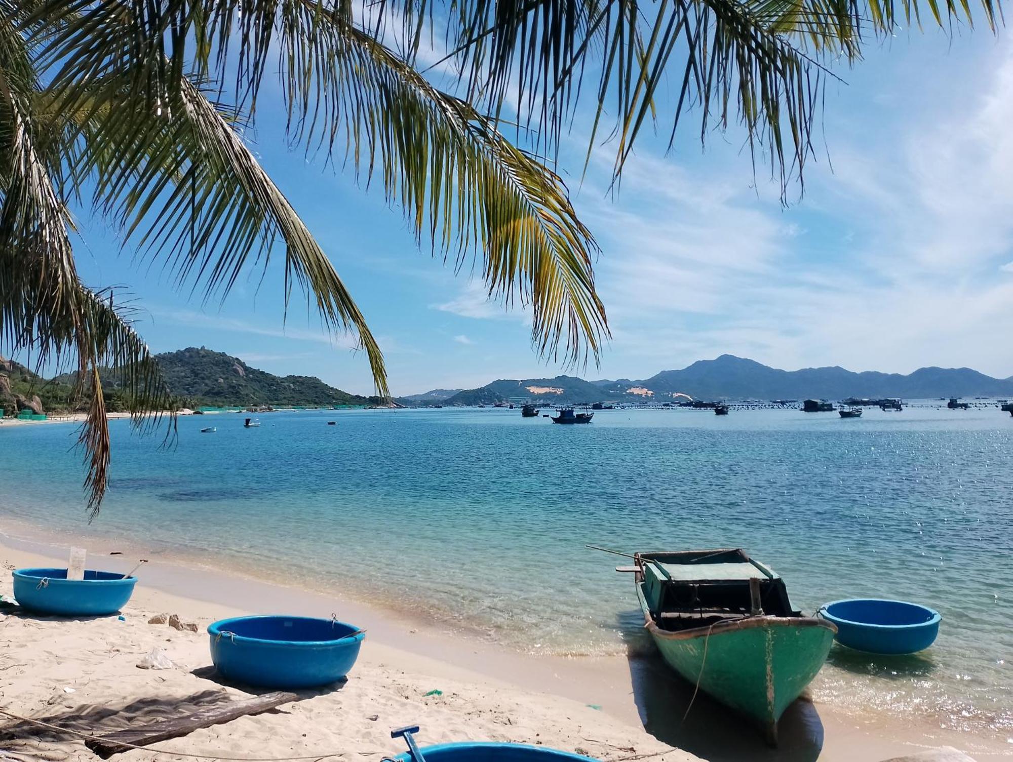 The Sunrise Anh Tu Hotel Cam Ranh Bagian luar foto